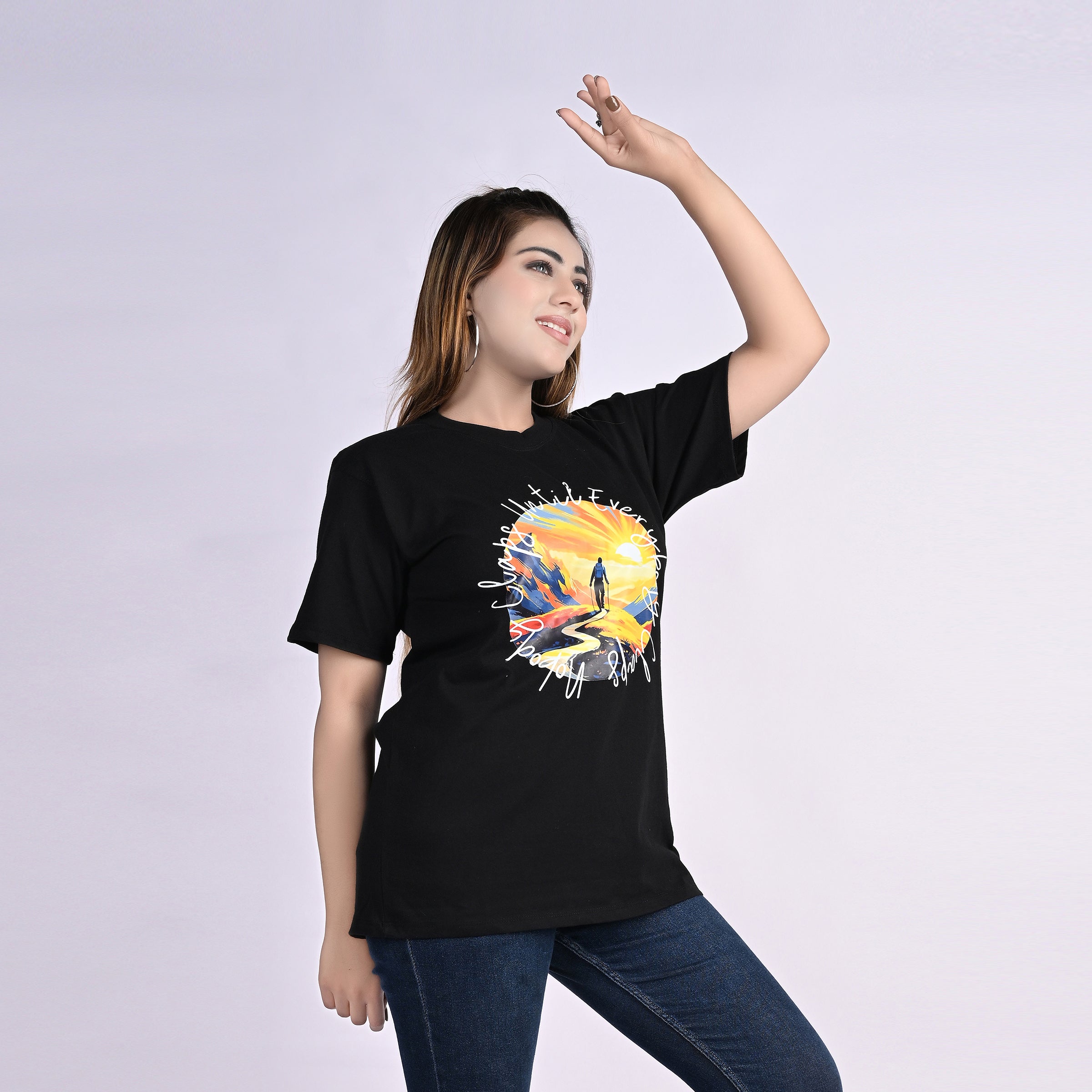 MOC - Women's Everybody Regular Graphic T - Shirt