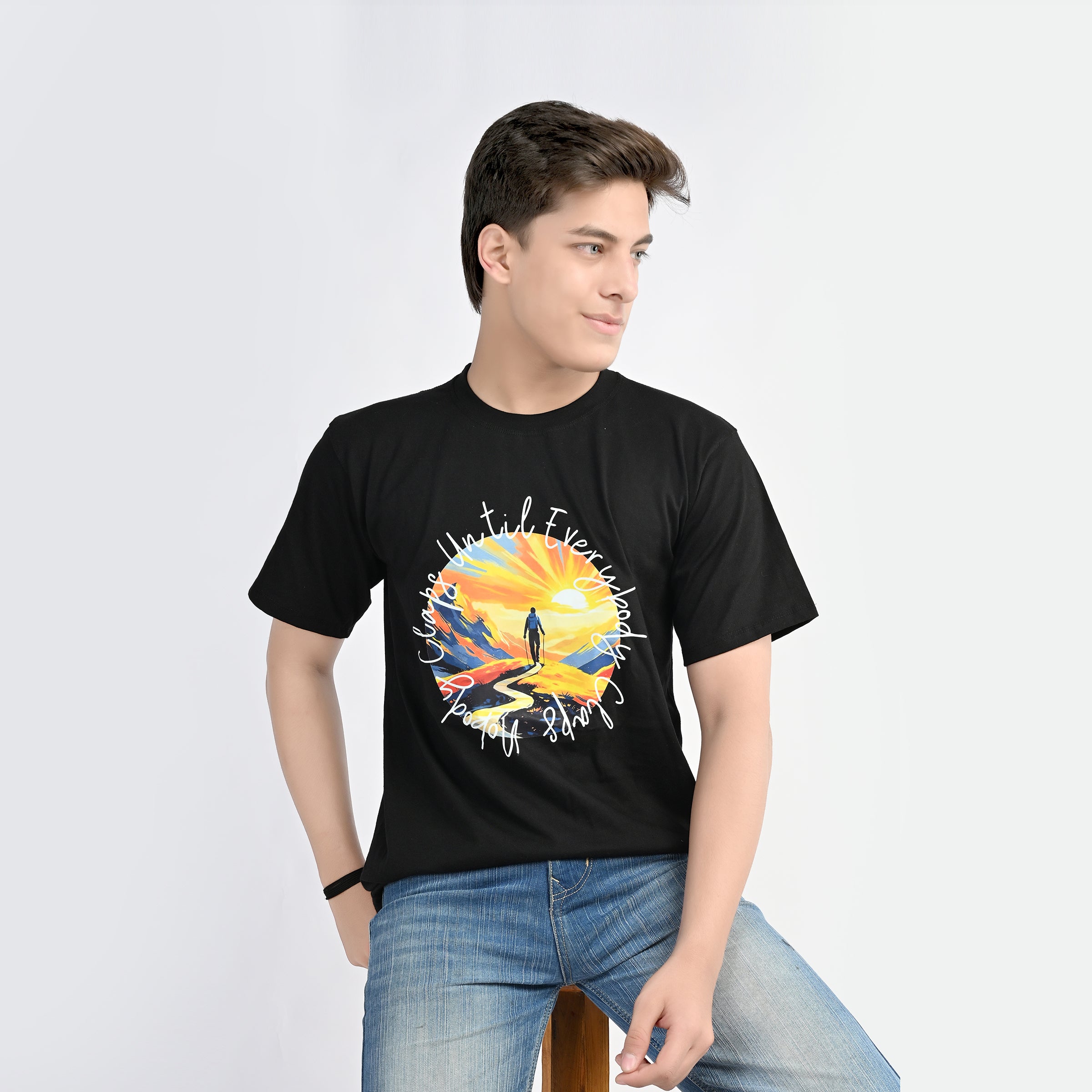 MOC - Men's Everybody Regular Graphic T - Shirt