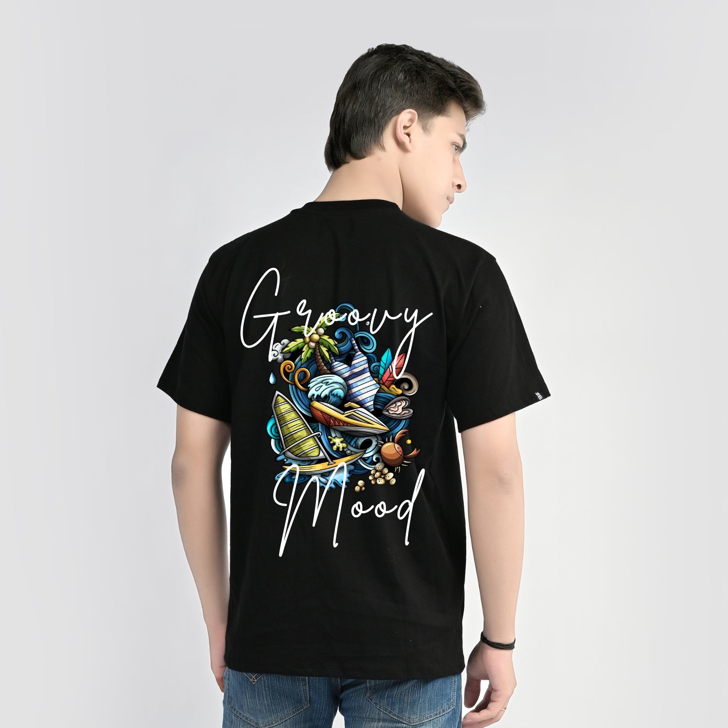 MOC - Men's Groovy Mood Regular Graphic T - Shirt